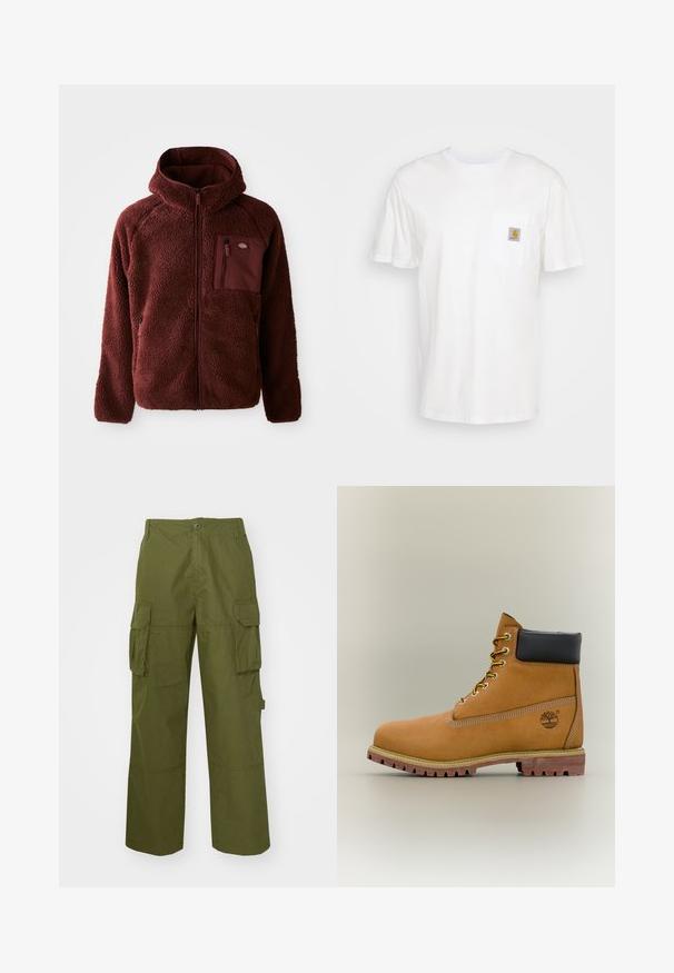 Burgunderfarbene Fleecejacke mit Reißverschluss vorne, Kapuze, seitlichen Taschen und Brusttasche. Strukturierter, weicher Stoff mit einem leicht übergroßen Schnitt.; Weißes Baumwoll-T-Shirt mit kurzen Ärmeln, einer Brusttasche und einem kleinen quadratischen Logopatch in Orange und Weiß auf der Tasche.; Olivgrüne Cargo-Hosen aus strapazierfähigem Material, mit zwei seitlichen Taschen, einem bequemen Schnitt und einem Knopfverschluss an der Taille.; Brauner Leder-Stiefelette mit schwarzem Kragen, gelben Schnürsenkeln und hellbrauner Sohle. Verfügt über ein Logo und weiße Ziernähe. Robuste Profilsohle.