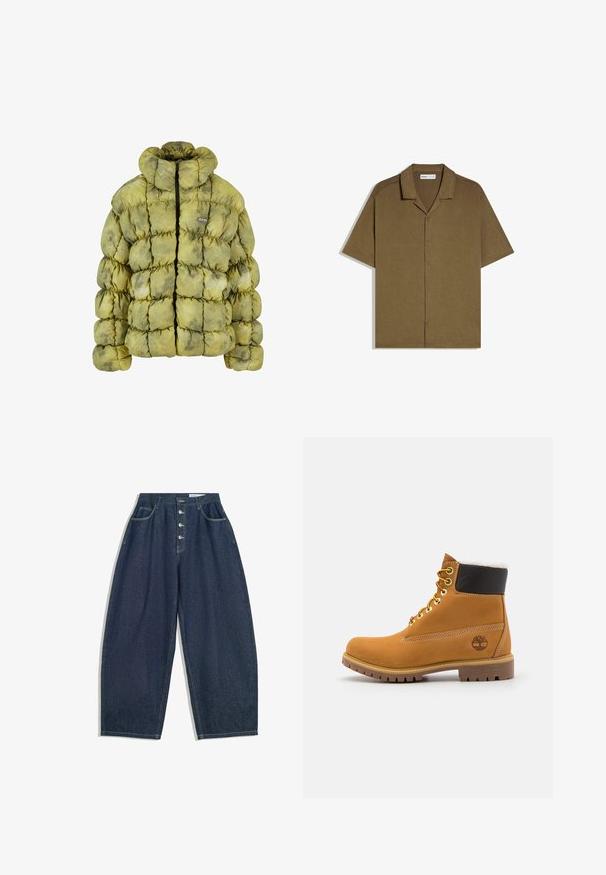 Gepolsterte Jacke in gedämpftem Grün mit gestepptem Design, hohem Kragen, Frontreißverschluss und einem kleinen Logopatch. Die Materialien wirken weich und strukturiert.; Braunes kurzärmeliges Hemd zum Knöpfen mit Camp-Kragen, fünf Knöpfen und lockerer Passform.; Dunkelblaue Denim-Hose mit weiter Beinform und hoher Taille, fünfknöpfigem Verschluss und fünf Taschen. Mit Steppnähten an den Nähten.; Braune Leder-Ankle-Boots mit Metallösen, weißem Kunstfellfutter, schwarzem gepolstertem Kragen, robustem Sohlenprofil und geprägtem Logo an der Seite.