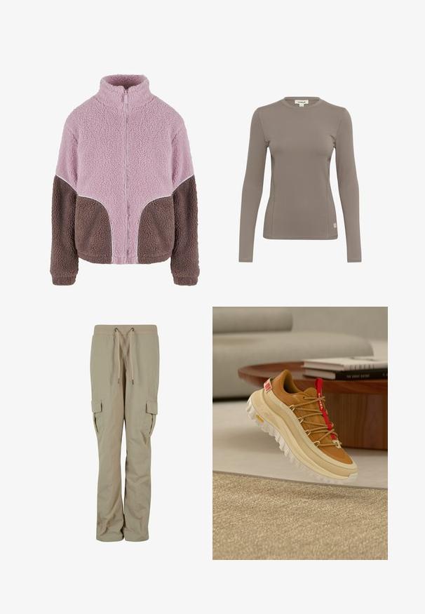 Karl Kani Fleecejas - rose taupe; Langermige top in lichtbruin, gemaakt van rekbare stof. Heeft een ronde halslijn en platte naden, met een klein logo-label aan de onderkant links.; Beige cargobroek gemaakt van lichtgewicht stof, met een elastische tailleband, zijzakken en een relaxte pasvorm voor comfort.; Bruine en beige wandelschoen met rode tongtreklip, dikke witte zool en veter in touwstijl, zwevend boven een geweven beige tapijt binnen.