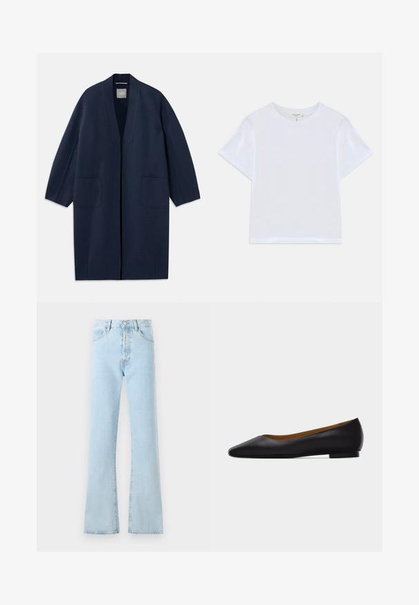 Marineblauwe lange jas met een losse pasvorm, wijde mouwen, V-hals en twee voorzakken. Gemaakt van een gladde, gestructureerde stof.; Witte cropped t-shirt van zacht katoen, met een ronde hals en korte mouwen in een iets ontspannen pasvorm. Geen patronen of accenten.; FRAME THE VERTICAL - Relaxed fit jeans - light blue; Zwarte leren puntschoen met lage hak en gladde afwerking, zijaanzicht op een lichtgrijze achtergrond.