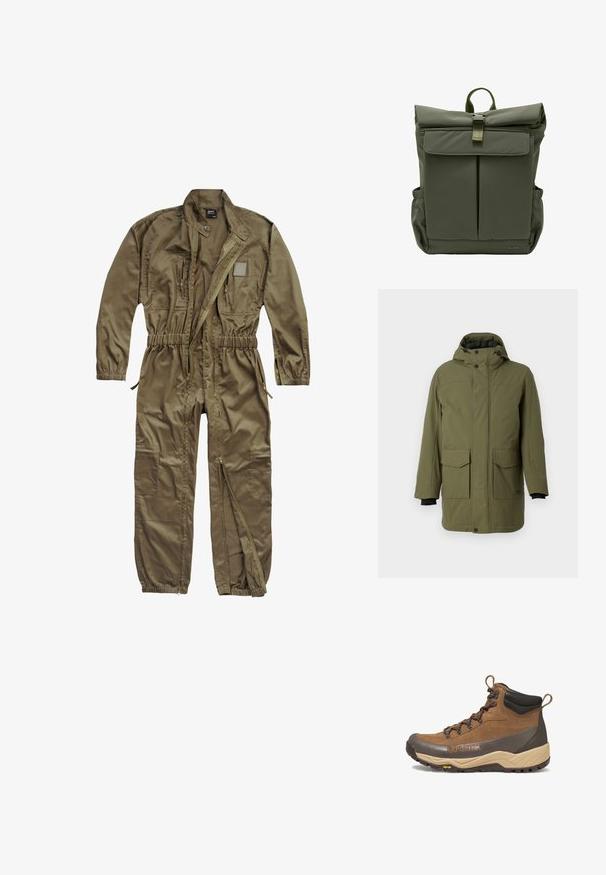 Oliven grøn parka med hætte, der har to forreste lomme med lap, en lige pasform og sorte elastiske manchetter. Fremstillet af tekstureret, slidstærkt stof.; Oliven grøn utility jumpsuit lavet af slidstærkt stof, med lynlåslukning foran, elastisk talje og flere lommer på overkroppen og benene.; Brun og beige vandrestøvle i mellem højde med sort polstret krave, Gore-Tex-logo, metaløjer og Vibram-ydersål.; Olivengrøn rulle-top rygsæk med forflap-lomme, metal spænde lukning, sidelommer og vævet top-håndtag.