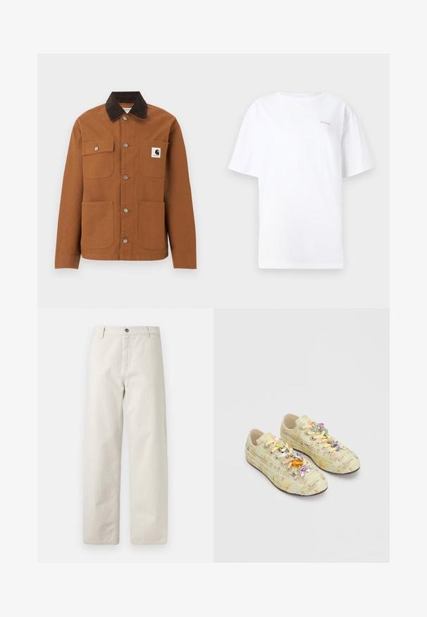 Καφέ μπουφάν Carhartt με μαύρο γιακά από κορδόνι, τέσσερις τσέπες μπροστά, εκ των οποίων η μία με λογότυπο, και μεταλλικά κουμπιά σούστες μπροστά.; Άσπρο T-shirt με κοντά μανίκια και στρογγυλή λαιμόκοψη, με μικρό ροζ λογότυπο Columbia στο πάνω αριστερό μέρος του στήθους, σε απλό φόντο.; Μπεζ παντελόνι με φαρδιά μπατζάκια, διακριτικές κάθετες ρίγες, θηλιές για ζώνη, κούμπωμα με κουμπί και εμπρόσθιες τσέπες.; Κίτρινα αθλητικά παπούτσια με σχέδια και διακοσμητικά δαντελωτά στοιχεία, όπως αστέρια, λουλούδια και πολύχρωμα γούρια, σε απλό ανοιχτό γκρι φόντο.