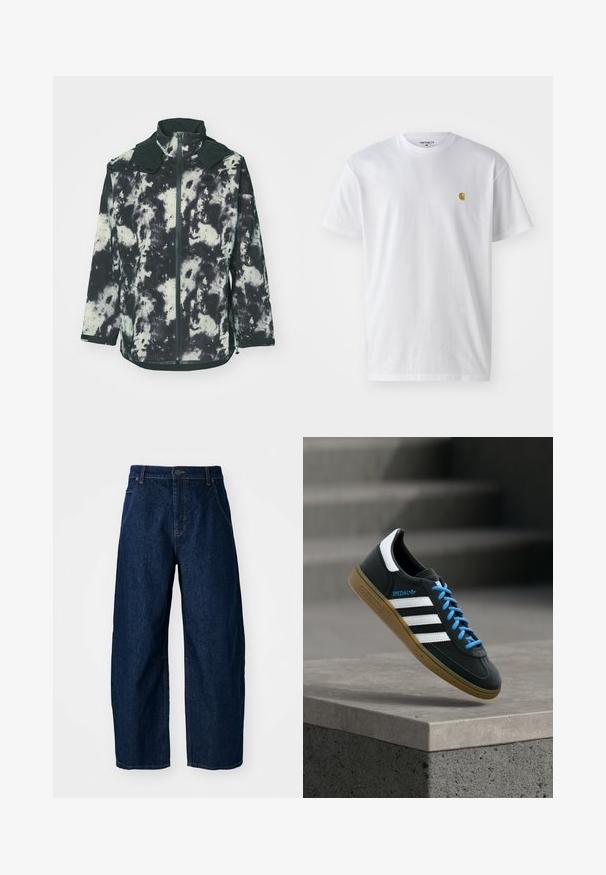 Φλις τζάacket σε μαύρο και κρεμ σχέδιο tie-dye, με ψηλό γιακά, μπροστινό φερμουάρ και ελαστικά μανίκια για ασφαλή εφαρμογή.; Λευκό βαμβακερό T-shirt με κοντά μανίκια, κλασική λαιμόκοψη, που διαθέτει ένα μικρό χρυσό λογότυπο στην αριστερή περιοχή του στήθους. Μαλακή υφή και κανονική εφαρμογή.; Φαρδιά σκούρα τζιν παντελόνια με ψηλή μέση, διαθέτουν πέντε τσέπες, κλείσιμο με κουμπί μπροστά και ορατές λεπτομέρειες ραφής.; Μαύρο αθλητικό παπούτσι Adidas με λευκές ρίγες, μπλε κορδόνια και καουτσούκ σόλα να αιωρείται πάνω από γκρίζο τσιμεντένιο σκαλοπάτι σε απαλό φως.