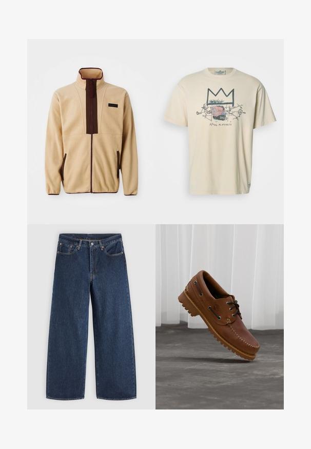 Beige Fleecejacke mit hohem Kragen, Frontreißverschluss, braunen Akzenten, zwei seitlichen Taschen und einem kleinen Logopatch auf der Brust.; Beiges Baumwoll-T-Shirt mit einem grafischen Design, das eine Krone und abstrakte Formen in Schwarz, Pink und Rot zeigt. Kurzärmlig mit rundem Ausschnitt.; Dunkelblaue Jeans mit weitem Bein, Vordertaschen, Knopfverschluss und Gürtelschlaufen, flach auf einem hellen Hintergrund ausgelegt.; Brauner Leder-Bootsschuh mit schwarzen Schnürsenkeln, beigen Nähten und einer robusten Sohle, schwebt über einem grauen Betonboden.