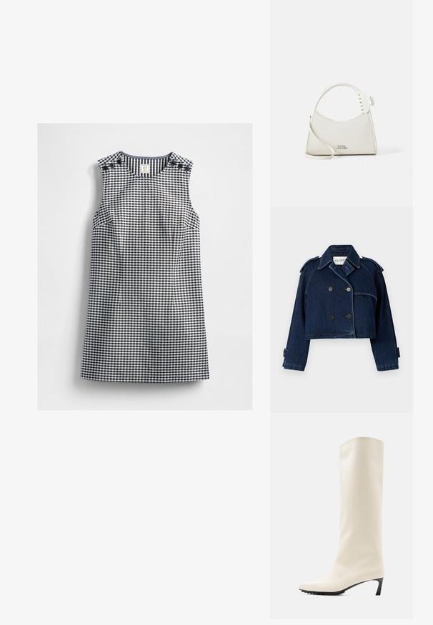 CLOSED CROPPED TRENCH - Cowboyjakker - dark blue; Ærmeløs navy og hvid gingham kjole med rund halsudskæring og knapdetaljer på begge skuldre, lagt fladt på en hvid baggrund.; Knæhøj hvid støvle lavet af glat materiale med spids tå og slank sort hæl. Har et enkelt design og minimal branding.; Hvid læder håndtaske med en buet form, udsmykket med små hvide nitter langs håndtaget. Har en lang rem og prægede logo foran.