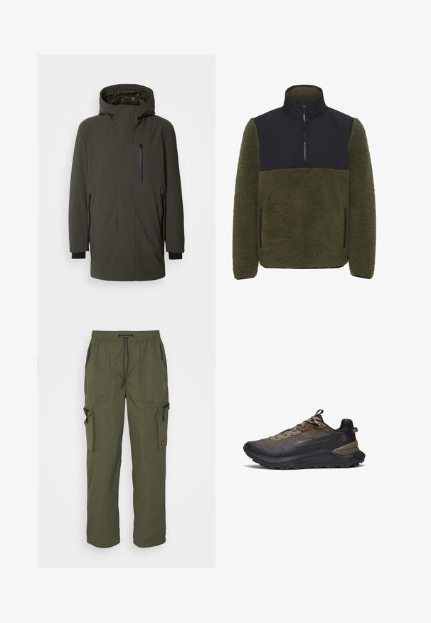 Olijfgroene gewatteerde parka met een hoge kraag, verstelbare capuchon, twee zijzakken met rits en een borstzak met rits.; Fleece pullover in olijfgroen met een zwart nylon borstpaneel. Kenmerken zijn een hoge kraag, een halve rits en zijzakken.; Olijfgroene cargobroek van lichtgewicht stof, met een elastische tailleband, striksluiting en meerdere met rits gesloten zakken.; Bruine en zwarte Timberland wandelschoen met dikke zool, mesh bovenwerk, vetersluiting en aantreklussen op de tong en hiel.