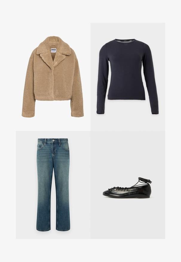 Cropped beige teddyjas met een reverkraag, gestructureerd fleece-materiaal en lange mouwen. Voorzien van een verborgen sluiting aan de voorkant.; Effen donker marineblauw shirt met lange mouwen en ronde hals met aangesloten pasvorm op een witte achtergrond.; Blauwe spijkerbroek met rechte pijpen, taille op middelhoge hoogte, vijf zakken en subtiele vervaging. Voorzien van knoopsluiting en riemlussen.; Zwarte ballerina's van lakleer met een afgeronde neus, veterdesign en een platte zool. Glad oppervlak met minimale details.
