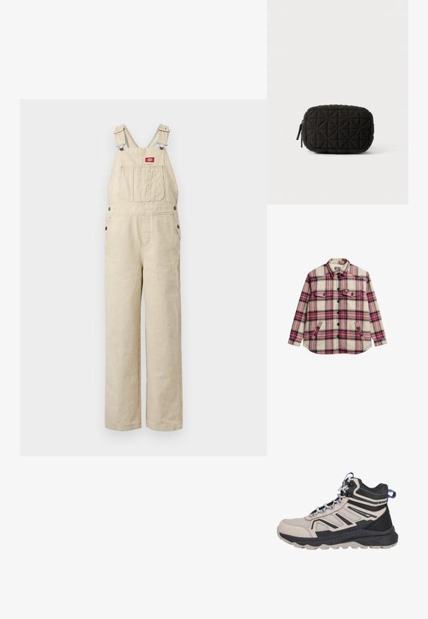 Geruite flanellen overhemd in crème, rood, paars en geel. Heeft twee borstzakken, zwarte knopen en een ronde zoom.; Beige en witte denim overalls met fijne strepen, verstelbare bandjes, een borstzak aan de voorkant, knopen aan de zijkant en losse rechte pijpen.; Middenhoog waterdichte wandelschoen in beige en zwart, met meshpanelen, textuuraccenten, duurzame zool en versterkte oogjes met veters.; Gevoerde zwarte tas met een rechthoekige vorm, voorzien van een gestructureerd oppervlak en geometrisch patroon. Inclusief een ritsafsluiting.
