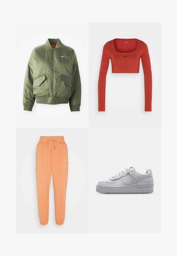 Olijfgroen bomberjack met geribde kraag en manchetten, rits sluiting, twee voorzakken en een zijritszak. Voorzien van het Nike-logo in het wit.; Nike Sportswear W NSW LS CROP TOP SW - Longsleeve - rugged orange/black; Nike Sportswear W PHNX FLC HR OS - Trainingsbroek - amber brown/sail; Grijze Nike Air Force 1 sneaker met geperforeerde neus, glad leren bovenwerk, dikke zool en verhoogde 'AIR' details op de hiel.