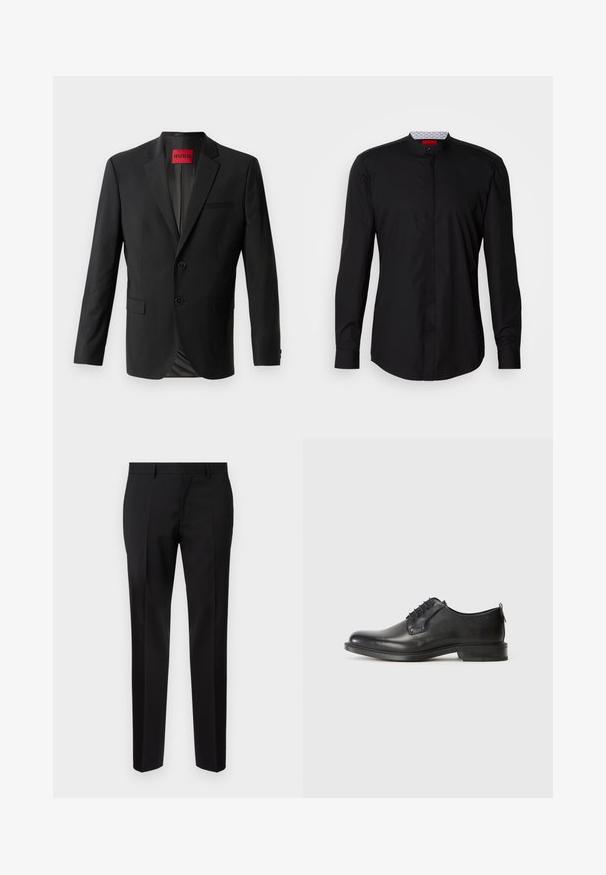 Schwarzer Blazer aus glattem Stoff, mit zwei vorderen Knöpfen, eingeklappten Revers und einer einzelnen Brusttasche. Etikett innen im Kragen sichtbar.; Schwarzes Langarmhemd mit Stehkragen, aus glattem Stoff gefertigt, mit durchgehender Knopfleiste und subtilen Designdetails.; Schwarze maßgeschneiderte Hosen aus glattem Stoff, mit geradem Bein, feinen Bügelfalten und einem klassischen Bund mit Gürtelschlaufen.; Schwarze Leder-Schnürschuhe für Herren mit niedrigem Absatz und glatter Oberfläche, seitlich auf einem schlichten hellen Hintergrund dargestellt.