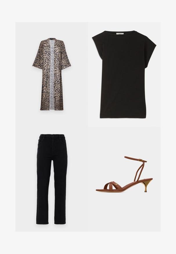 Leopardprint kimono med en afslappet pasform, der har korte ærmer, åben fortil og en silkeagtig tekstur. Farvepaletten omfatter sort, brun og beige.; Sort t-shirt lavet af bomuld, med en løs pasform, korte hætteærmer, en rund halsudskæring, og en glat tekstur.; Sorte jeans i denim med lige ben, en mellemhøj talje og fem lommer. Har en frontlukning med knap og bæltestropper.; Brun lædersandal med remme, gyldent kittenhæl, ankelspænde og lille guldlogo på forreste remme.