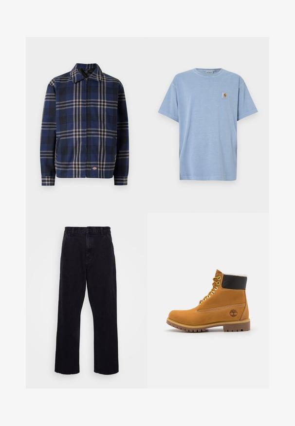 Rutet jakke i navy, sort og beige. Har krave, frontlynlås og elastiske manchetter med et logo på den nederste del.; Lyseblå bomulds t-shirt med korte ærmer, rund hals og et lille firkantet logomærke med et stiliseret bogstav "C" på brystet.; Sorte denimbukser med lige ben, der har en knap- og lynlåslukning, bæltestropper og minimale syninger.; Brune læder ankelstøvle med metaløjer, hvid pelsforing, sort polstret krave, robust sål og præget logo på siden.