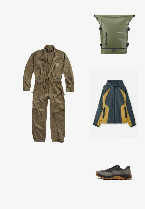 Grau und gelbe Kapuzenjacke mit Reißverschluss vorne, ausgestattet mit kontrastierenden Einsätzen, Reißverschlusstaschen und elastischen Bündchen. Glatte Textur.; Olivgrüner Utility-Overall aus strapazierfähigem Stoff, mit einem Reißverschluss vorne, elastischem Bund und mehreren Taschen am Oberkörper und an den Beinen.; Schwarzer und grauer Sport-Schuh mit niedrigem Schnitt, strukturiertem braunem Gummisohlenprofil und schwarzen Schnürsenkeln, seitlich auf weißem Hintergrund dargestellt.; Grüner Rolltop-Rucksack mit strukturiertem Oberflächenmaterial, verstellbaren Trägern, einem mit Reißverschluss versehenen Frontfach und Logo-Details in weißen und schwarzen Akzenten.