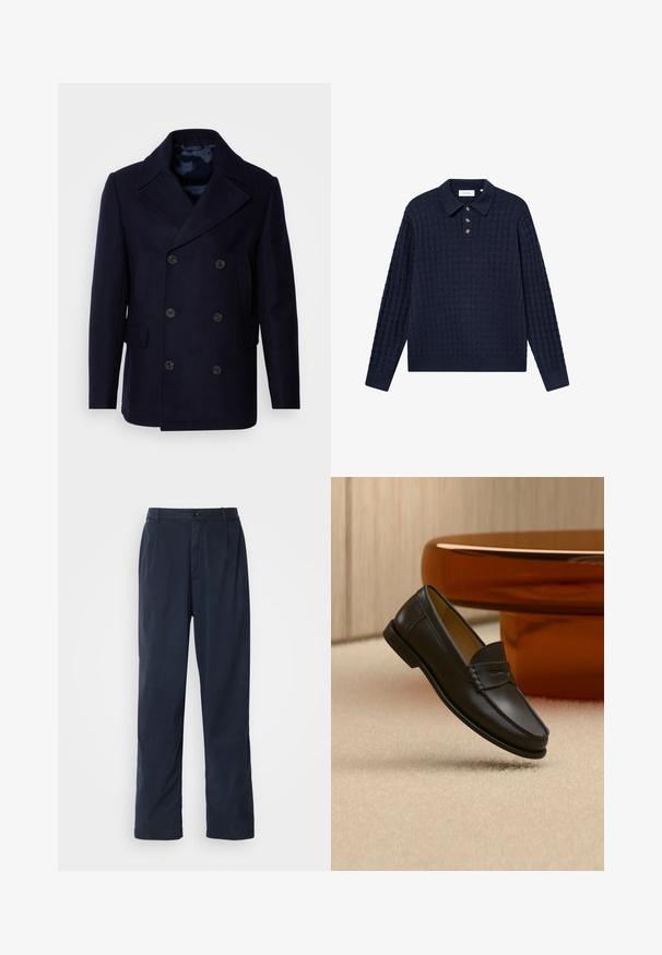 Isaac Dewhirst NEW SHORT PEACOAT SIDE ENTRY - Jas - navy; Donkerblauwe langekorte polo trui met een gestructureerd, ruitpatroon, drie knopen sluiting en geribbelde manchetten en onderrand.; Navyblauwe broek van een katoenmix. Heeft een recht model, een sluiting met een voorste knoop en subtiele plooien. Gladde textuur.; Zwarte leren loaferschoen zwevend boven een beige tapijt met amberkleurige moderne meubels op de achtergrond.