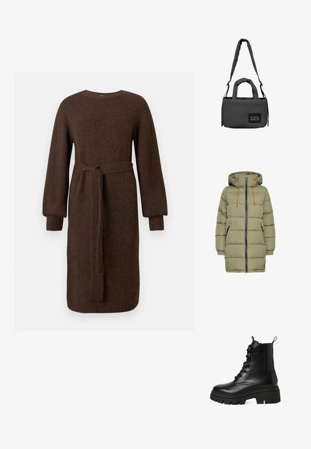 Olivgrüne gepolsterte Jacke mit Kapuze, schwarzem Reißverschluss und orangen Kordelzugdetails. Verfügt über zwei Seitentaschen und elastische Bündchen.; Langärmliges braunes Strickkleid mit gerippten Bündchen und abnehmbarem Taillenbindegürtel, knielang, mit schlichter Rundhalsausschnitt.; Schwarze Leder-Ankle Boots mit einer dicken Profilsohle, runder Zehenform, Schnürung vorne und einer Schlaufe an der Rückseite für einfaches Anziehen.; Graue gepolsterte Handtasche mit doppelten Griffen und verstellbarem Gurt, mit einem Logo-Patch auf der Vorderseite. Glatte Stofftextur und rechteckige Form.