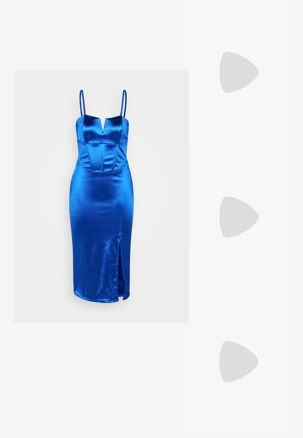 WAL G. SAIRA MIDI - Etuikleid - electric blue; Schwarze Leder-Pumps mit hohen Absätzen, spitzer Zehenform und glatter Oberfläche. Verfügt über eine elegante Silhouette und einen Stiletto-Absatz.; Kleine Handtasche mit silbernem Gittermuster, gebogenem Griff, großem Perlenverschluss und einem dünnen silbernen Kettenriemen auf schlichtem Hintergrund.; Lange silberne Ohrringe mit einer Vielzahl von klaren, facettierten Kristallen in kaskadierenden Strängen unterschiedlicher Längen und Formen.