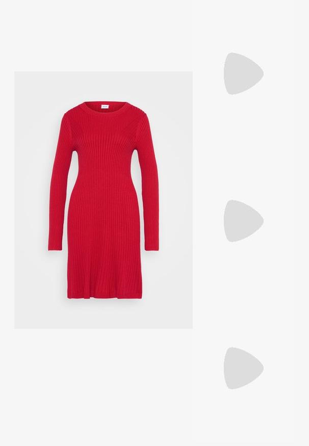 GAP Petite CREW NECK DRESS - Etuikjole - modern red; RAID CHERISH - Plateaustøvler - black; Sorte katteøje solbriller med mørkegrå linser, slankt plastisk stel, spidse hjørner og lige stænger. Ingen synlig hardware eller dekorationer.; Sølvøreringe med et minimalistisk design. Cirkulær form, glat tekstur og tynd profil. Letvægtige med en poleret overflade.