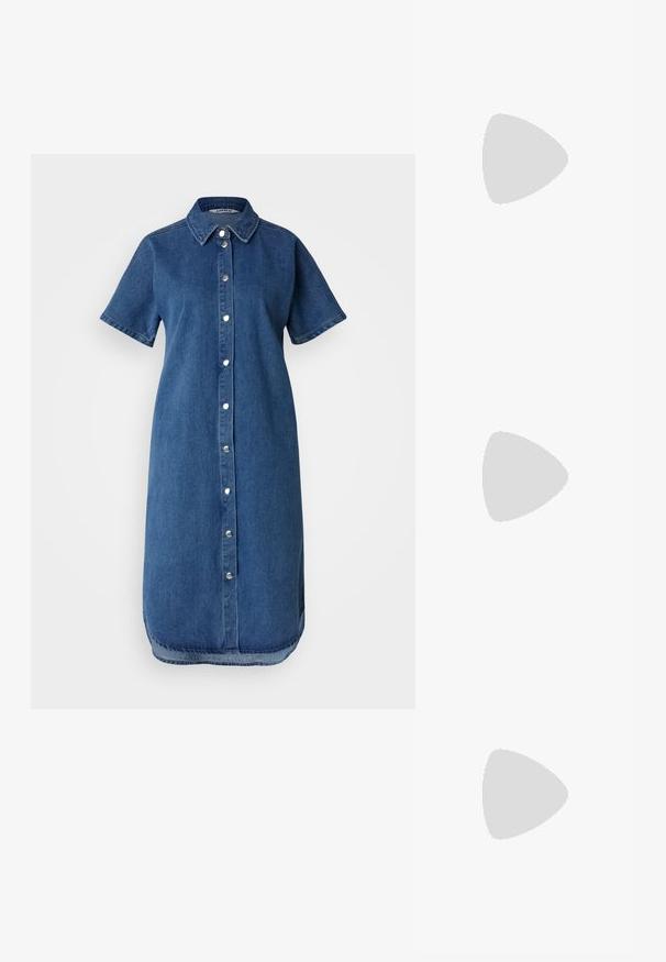 Robe chemise en denim, manches courtes, devant à boutons, col, couleur bleu clair, texture douce, longueur genou, et ourlet légèrement arrondi.; Chaussures slingback noires avec des accents cloutés, dotées d'un talon plat, d'un bout métallisé et de brides à boucle réglables. Détail de quincaillerie décoratif présent.; Sac d'épaule rectangulaire noir avec une sangle réglable unique et une fermeture éclair supérieure sur un fond uni.; Boucles d'oreilles en argent en forme de cerceau avec un charme croix et cœur. Texture lisse et brillante avec une finition polie. Chaque charmepend d'une boucle sécurisée.