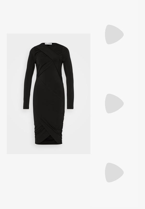 Selected SLFDEMI DRESS - Etuikleid - black; Schwarze Lederknöchelstiefel mit klobiger, gerippter Sohle, Schnürung vorne und Zuglasche auf glattem weißen Hintergrund.; Silberne metallische Handtasche mit Schnürdetail, die ein elegantes Design und einen kurzen Tragegurt aufweist. Die Tasche wird in den Händen gehalten und zeigt ihre Textur.; ALDO MIRAOLLA - Halskette - silver-coloured