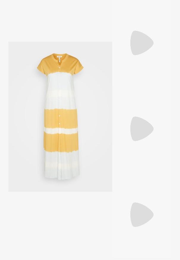 Thought TIE DYED SHIRT DRESS - Jerseykjole - multi; Beige slidesandaletter med åben tå, flad sål og dekorative metallkædeaccenter på stroppen. Glat materiale med minimal tekstur.; Brune tonede solbriller med et skildpadde-mønster, vinklede stel og slanke arme. Letvægts plastmateriale.; Guldkæde med små, runde, teksturerede vedhæng jævnt fordelt langs længden, med en poleret finish og delikate led.
