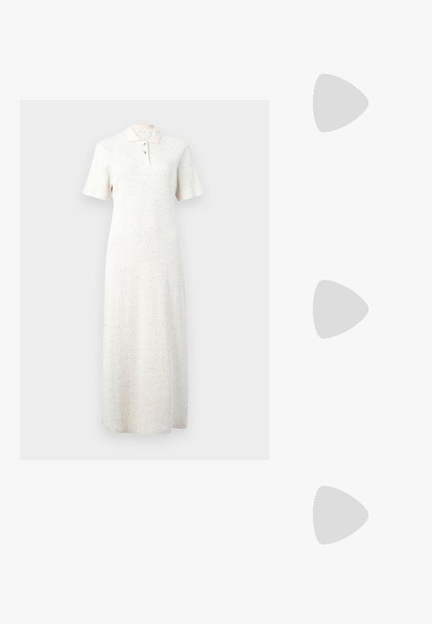 Robe midi en tricot côtelé blanc avec manches courtes, col et patte de boutonnage à trois boutons, présentant un motif discret de taches multicolores.; Ballerines noires en cuir avec un bout pointu, une semelle plate et une petite sangle avec un détail de boucle en argent.; Sac à épaule en cuir rouge avec fermeture éclair dorée et sangle réglable, logo Calvin Klein centré à l'avant.; Bague en métal argenté avec un design tordu et une finition lisse. La bague a une forme ouverte avec un accent en spirale et une apparence minimaliste.