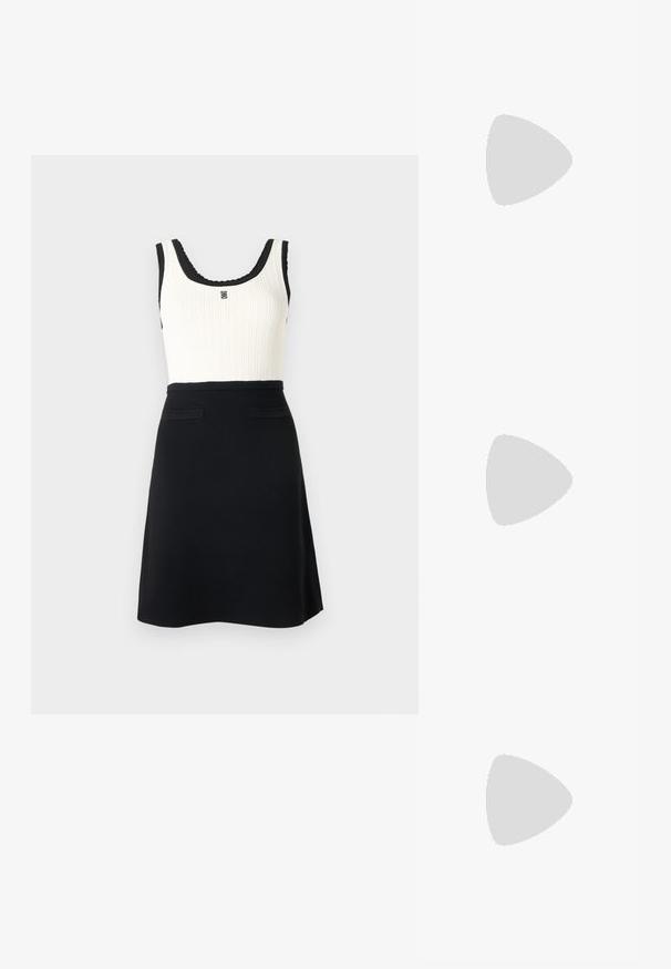 Robe sans manches noire et blanche avec haut blanc côtelé, bordure noire, emblème décoratif sur la poitrine, et jupe trapèze noire unie avec deux poches avant.; Mule en daim beige avec talon bas style kitten et franges superposées couvrant la tige, présenté de profil sur un fond blanc.; Sac à main en cuir noir de forme rectangulaire, doté d'une anse supérieure et d'accents en métal doré. Texture lisse, design minimaliste.; Boucles d'oreilles dorées au design de feuille torsadée, ornées de petits pierres scintillantes, et maintenues par un fermoir à tige.
