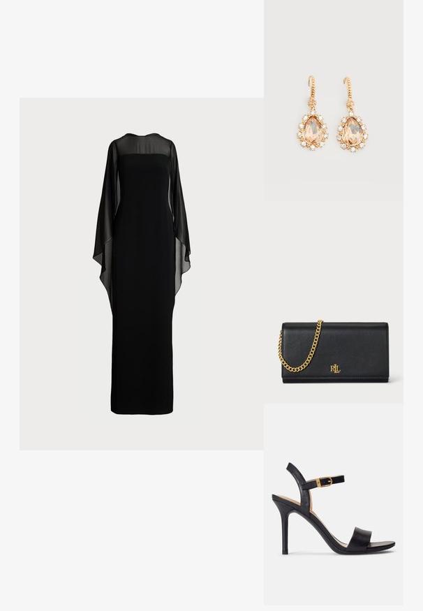 Vestido negro hecho de una tela ligera, con una silueta recta, escote barco corto y mangas tipo capa que caen con fluidez.; Sandalias de tacón alto negras con parte superior de cuero suave, punta abierta y diseño de tira única con un detalle de hebilla dorada.; Cartera de cuero negro con una correa de cadena dorada, que presenta un logotipo dorado en el frente. Diseño minimalista con una textura suave y forma estilizada.; Pendientes de gancho dorados con grandes piedras en forma de lágrima color melocotón, rodeadas de pequeños cristales transparentes sobre un fondo blanco liso.