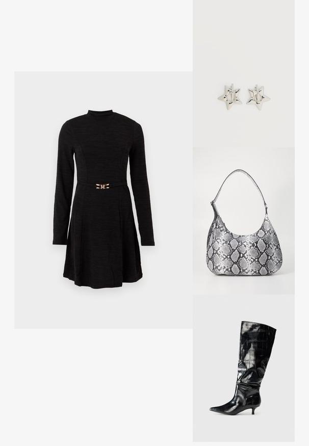 Robe noire à manches longues avec un corsage ajusté, une jupe évasée, un col montant et une ceinture fine avec une petite boucle dorée à la taille.; Bottes noires montantes en matériau croûte embouti brillant, avec un bout pointu et un petit talon kitten. Texture lisse avec des plis doux.; Sac à épaule en simili cuir noir et blanc avec imprimé serpent, de forme arrondie, texture lisse et bandoulière incurvée. Présente un accent en matériel argenté.; Boucles d’oreilles créoles en forme d’étoile argentée avec une finition lisse et polie sur un fond blanc uni.