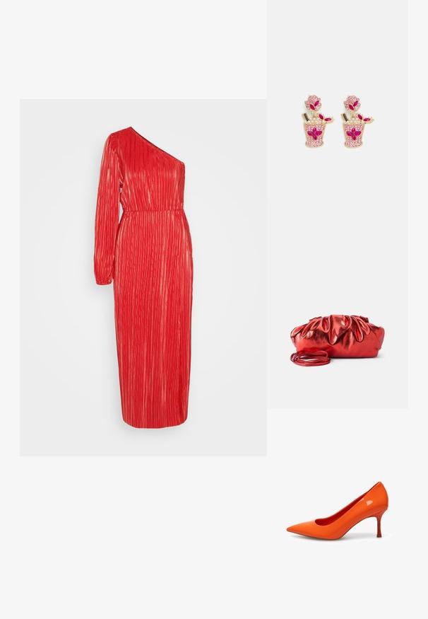 YAS YASODA MIDI DRESS - Jerseykjole - fiery red with gold; Woden WODEN - Pumps - tiger; Rød metallisk håndtaske med en samlet, puffy design. Har en lang, tynd skulderrem og en glat, blank tekstur.; Pieces PCCAROLINE EARRINGS - Øreringe - gold-coloured/pink