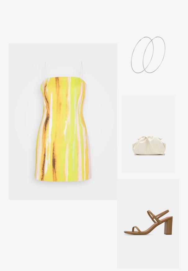 Mossman SUNDREAM MINI DRESS - Cocktailkjole / festkjole - multi-coloured; Lysebrune hælede sandaler med to slanke stropper og en firkantet blokhæle. Glat materiale med minimalistisk design og en lille guldbeslag detalje.; Blød, cremefarvet læder clutch taske med samlet, rynket design og en tynd skulderrem, der hviler foran på en ensfarvet baggrund.; Sølvøreringe med et minimalistisk design. Cirkulær form, glat tekstur og tynd profil. Letvægtige med en poleret overflade.