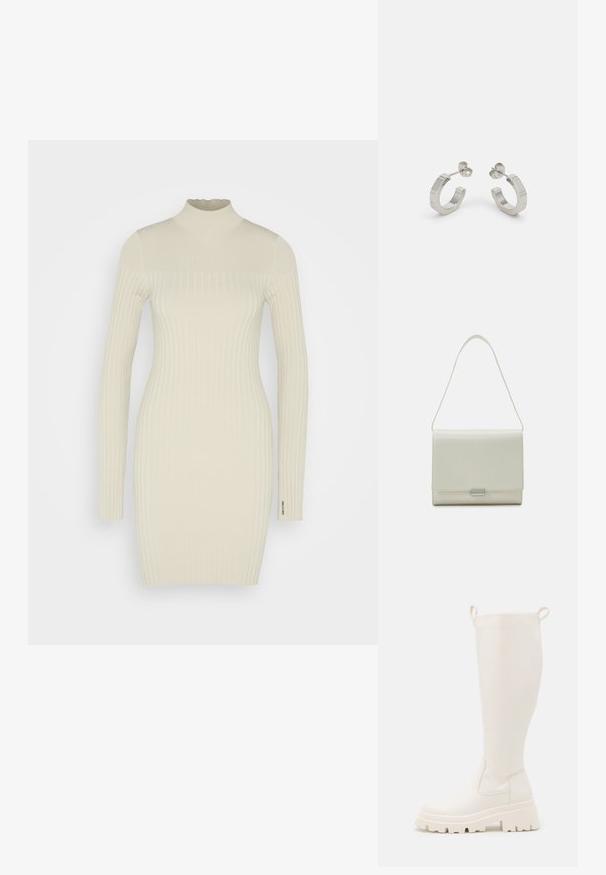 Calvin Klein ICONIC MINI DRESS - Etui-jurk - oxford tan; Kniehoge witte rubberlaarzen met een stevige zool en elastische zijpanelen. Voorzien van trekhaken aan de bovenkant voor gemakkelijker aan- en uittrekken. Glad textuur.; Calvin Klein ARCHIVE SHOULDER BAG SHINY - Handtas - ecru; Zilveren metalen hoepel oorbellen met een gestructureerd ontwerp, voorzien van een kleine post achter en branding op een van de hoepels. Ronde vorm met een gepolijste afwerking.