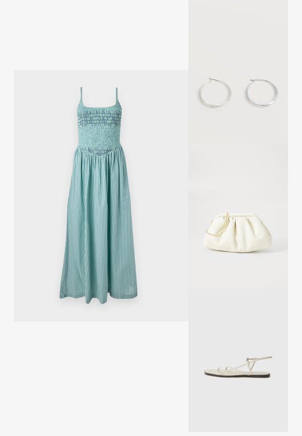 Lichtblauwe mouwloze maxi-jurk met geplooide lijf en verticale strepen op de vloeiende rok, getoond tegen een witte achtergrond.; Beige platte sandaal met meerdere slanke bandjes en een verstelbare gesp. De zool is plat met een lichte donkere contrastering aan de rand.; Witte leren handtas met een geassembleerd ontwerp, voorzien van een gouden kettingband en een ronde vorm. Gladde textuur met zachte plooien en geen patronen.; Zilverkleurige metalen creolen oorbellen met een glad, licht gebogen oppervlak en sluitingen met haaksluiting op een effen witte achtergrond.