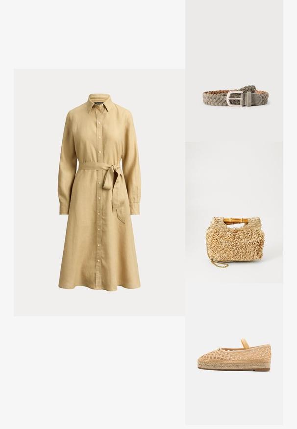 Beige langærmet skjortekjole med krave og bindebånd i taljen, lavet af let stof, knælængde og afslappet pasform.; Loeffler Randall KAYLA - Espadrilles - natural; Vævet strohåndtaske med bambushåndtag, der har et tekstureret fringedesign i naturlig beige og en guldkædesnor.; Flettet gråt ruskindsbælte med sølvspænde lagt fladt på hvid baggrund.