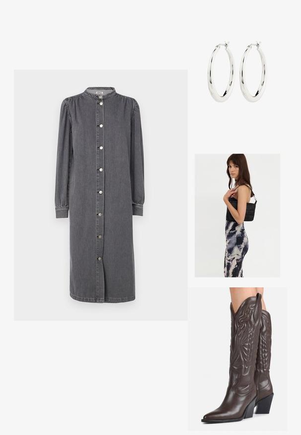 Langärmliges, knopfgebundenes Kleid aus grauem Denim. Verfügt über einen Stehkragen, seitliche Schlitze und gepuffte Ärmel mit elastischen Bündchen.; Dunkelbraune knielange Leder-Cowboystiefel mit spitzen Zehen, dekorativen Nähten und schrägen Blockabsätzen, getragen von einer Person.; Schwarze gesteppte Schultertasche mit einem einzelnen Riemen und silberner Hardware, kombiniert mit einem figurbetonten Kleid im Batikmuster in Schwarz- und Cremetönen.; Silberne Creolen mit einer glatten, glänzenden Oberfläche. Kreisform, ausgestattet mit einem sicheren Verschluss. Einfaches und elegantes Design.