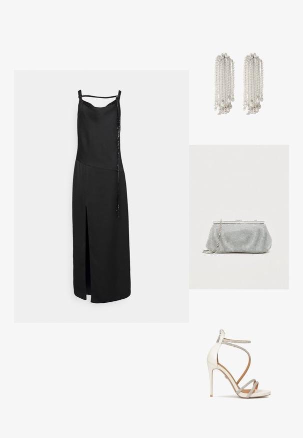 Vestido negro sin mangas con una abertura frontal, que presenta un acabado suave y un detalle decorativo de lazo en un lado. Diseño simple y minimalista.; Sandalia de tacón alto blanca con brillantes tiras plateadas, punta abierta y cierre de cremallera en la parte trasera. Textura suave, diseño elegante y tacón puntiagudo.; Bolso de mano de malla plateada con forma redondeada, marco metálico y cadena desmontable. Presenta detalles brillantes con una textura suave.; Pendientes de araña transparentes con múltiples hilos que terminan en pequeñas perlas blancas, mostrados sobre un fondo blanco.
