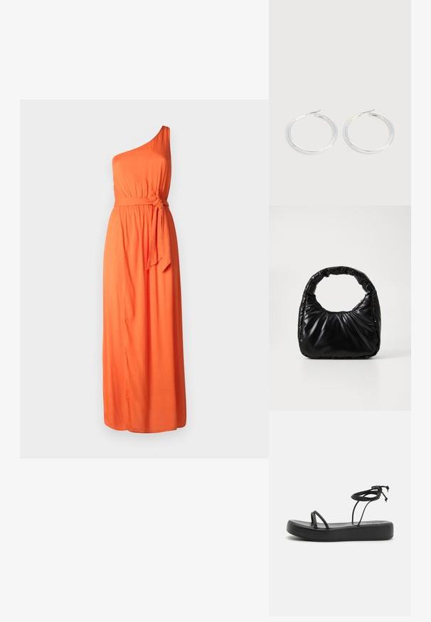 Eén-schouder oranje maxi jurk van lichtgewicht stof met een ceintuurlijke taille en vloeiende uitstraling. Gladde textuur en effen kleur.; Zwarte platte sandalen met een brede zool, dunne banden en een verstelbare strik bij de enkel. Zachte textuur met een minimalistisch ontwerp.; Zwarte gevoerde handtas met een ronde handgreep, met een gladde, glanzende oppervlakte en een zachte, gewatteerde textuur. Geen zichtbare metalen onderdelen of accenten.; Een paar glanzende zilveren oorringen met dunne draadafsluitingen, getoond op een lichtgrijze achtergrond.