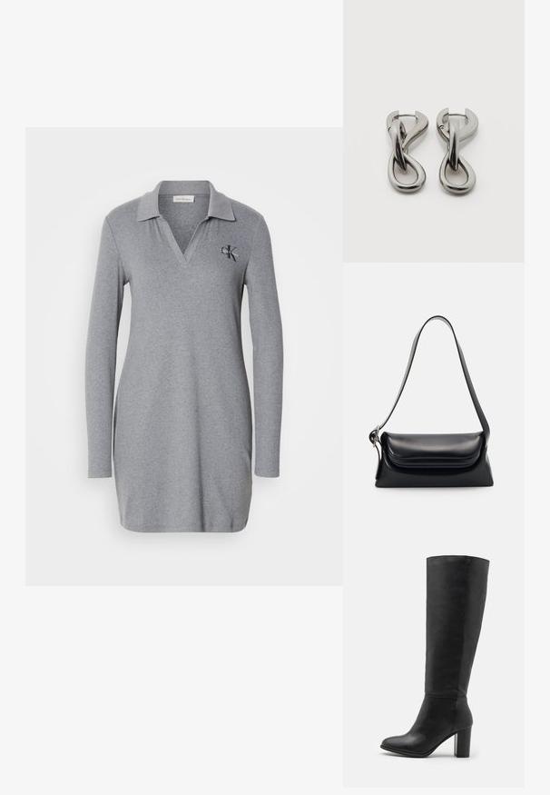 Graues langärmliges Polokleid aus weichem Material mit einem V-Ausschnitt und einem kleinen gestickten Logo auf der linken Brust.; Schwarze kniehohe Stiefel aus glattem Leder, mit einem stabilen Absatz und runder Zehenpartie. Minimalistisches Design ohne sichtbare Hardware oder Dekorationen.; Schwarze Lederhandtasche mit strukturiertem Design, glatter Textur und einem einzelnen Schulterriemen. Verfügt über ein dezentes, abgerundetes Klappendesign.; Paar silberfarbene Metallohrringe mit abstraktem ineinandergreifendem Schlaufen-Design auf weißem Hintergrund.