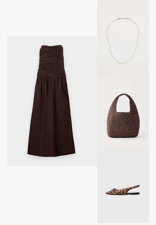 Trägerloses, dunkelbraunes Maxikleid mit gerafftem Oberteil und gesammelter Taille, das in einen bodenlangen Rock übergeht.; Pretty Ballerinas MURABI - Sling-Ballerina - brown; Braune gehäkelte Tote-Tasche mit breitem Griff und abgerundeter rechteckiger Form auf einfarbig hellem Hintergrund.; Weiße Perlenkette mit unregelmäßig geformten Perlen, akzentuiert mit einem vergoldeten Verschluss und einer verstellbaren Kette für eine individuelle Längenanpassung.