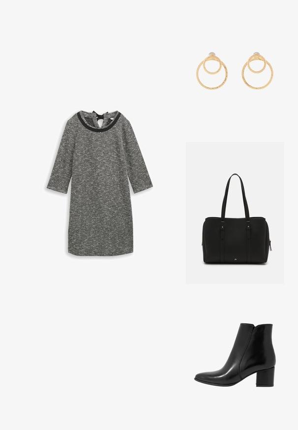 Grijze visgraat jurk met driekwart mouwen en een ronde halslijn. Heeft een sleutelgatdetail op de rug en een gestructureerde stof.; Anna Field by Zalando LEATHER - Lage laarzen - black; Zwarte draagtas van textuurleer, met twee lange handvatten, een ritssluiting en subtiele gouden accenten op de hardware.; Gouden oorbellen in de vorm van hoepels met twee onderling verbonden cirkels met een gestructureerde afwerking. Ontworpen met een gladde, veilige achterkant.