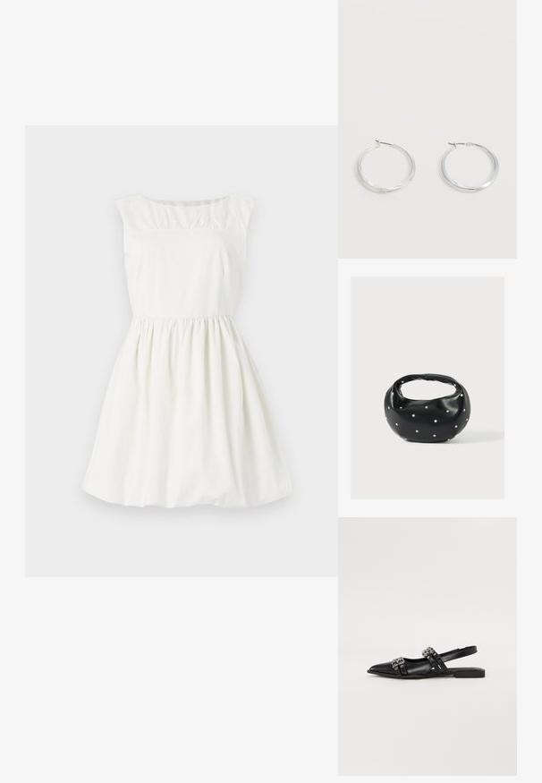 Robe en coton blanc avec un col rond, des manches courtes et des détails froncés au niveau du buste. Jupe évasée avec une taille élastique.; Even&Odd Ballerines à brides arrière - black; Sac à main en cuir noir de forme arrondie, décoré de clous argentés et équipé d'une poignée courte. Texture lisse et fermeture éclair.; Boucles d’oreilles créoles en métal argenté avec une surface lisse légèrement incurvée et des fermoirs à clapet sur un fond blanc uni.