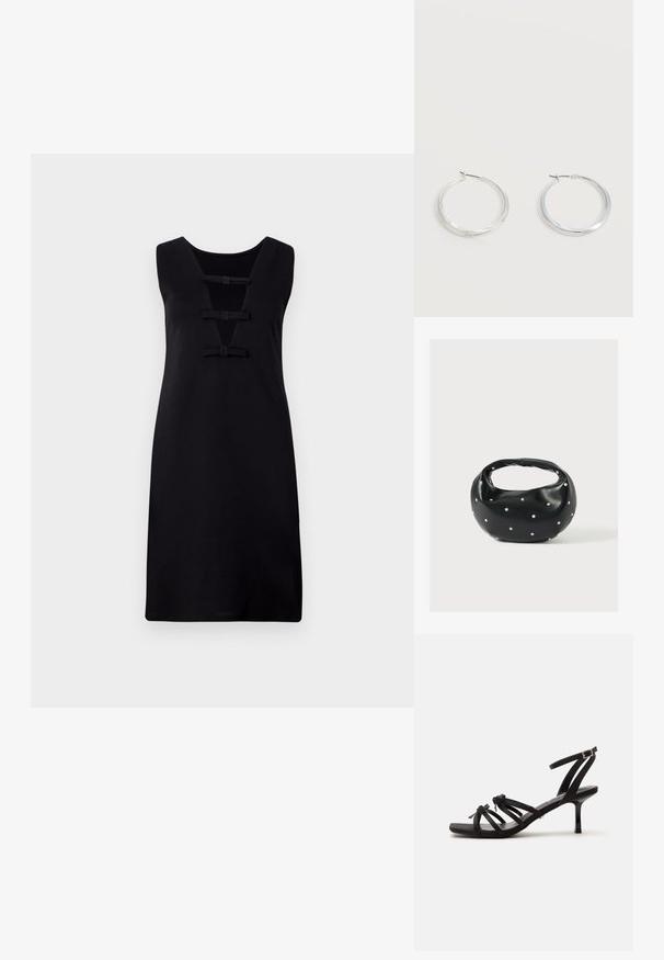 Robe noire sans manches avec un décolleté en V, présentant trois nœuds décoratifs à l'avant. Tissu lisse avec une coupe ajustée.; Sandale noire pour femme à brides, petit talon kitten, bout carré, bride à boucle à la cheville et petits nœuds décoratifs sur les brides avant.; Sac à main en cuir noir de forme arrondie, décoré de clous argentés et équipé d'une poignée courte. Texture lisse et fermeture éclair.; Boucles d’oreilles créoles en métal argenté avec une surface lisse légèrement incurvée et des fermoirs à clapet sur un fond blanc uni.