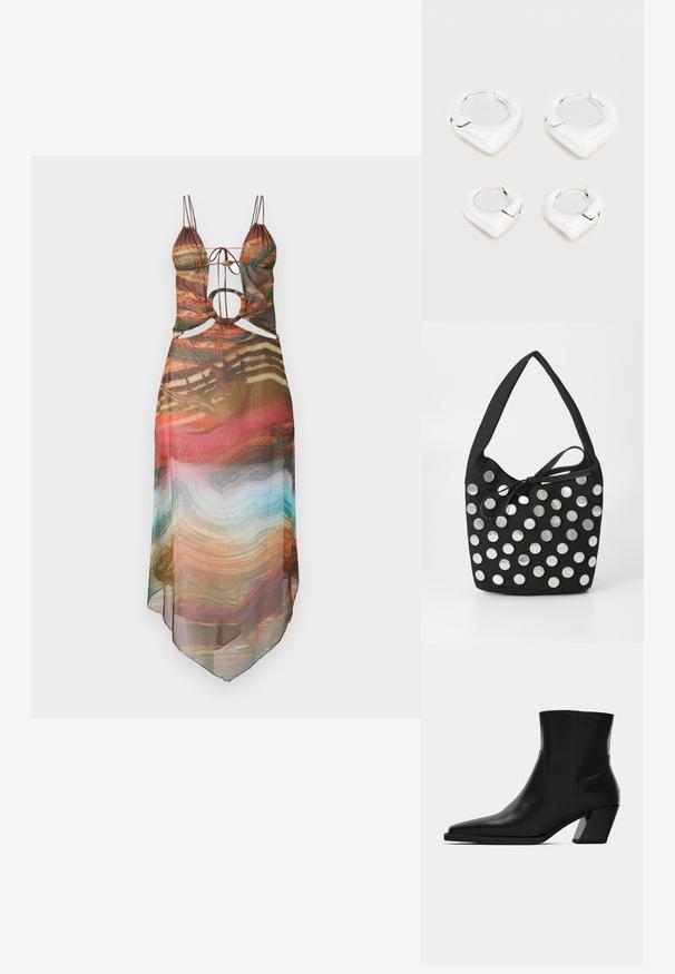 Vestido semitranslúcido multicolorido con tirantes ajustables, detalles recortados y un dobladillo fluido. El patrón abstracto incluye tonos cálidos y acentos en turquesa.; Bota de tobillo de cuero negro con punta afilada, una silueta elegante y un tacón cuadrado grueso. Textura suave con detalles de costura mínimos.; Bolso de tela negro con forma redondeada, adornado con tachuelas metálicas circulares plateadas dispuestas en un patrón, y un detalle de tela atado.; Dos pares de pendientes de aro plateados y brillantes con un diseño distintivo en forma de V puntiaguda, exhibidos sobre un fondo blanco.