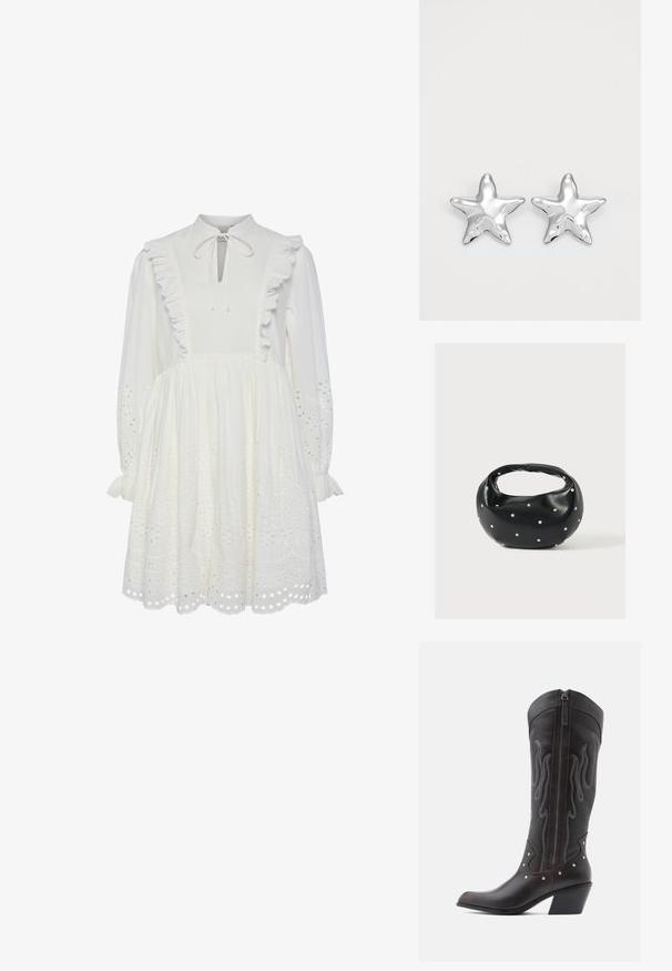 Vestido de algodón blanco con cuello alto, borde de volantes y detalle de cuello atado. Presenta mangas largas y patrones de galones bordados en el dobladillo.; Botas de cowboy de cuero marrón con costuras en forma de llama, cremallera lateral, tachuelas plateadas, punta puntiaguda y tacón apilado.; Bolso de mano de cuero negro con forma redondeada, decorado con detalles de tachuelas plateadas y un asa corta. Textura lisa y cierre con cremallera.; Pendientes en forma de estrella plateada con una superficie pulida y brillante. Cada pendiente presenta cinco puntas y sutiles detalles de textura en la superficie.