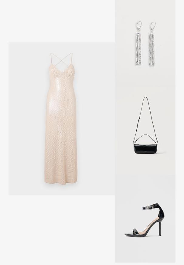 Robe longue avec une silhouette moulante, couleur beige clair, bretelles croisées dans le dos et motif de sequins scintillants sur tout le tissu.; Sandale à talon haut en cuir verni noir avec bride à la cheville. Présente un design minimaliste, un bout ouvert et une boucle ornée de strass.; Sac bandoulière rectangulaire en cuir noir avec bandoulière ajustable, fermeture éclair sur le dessus et petit logo Calvin Klein doré sur le devant.; Boucles d'oreilles en argent avec deux barres allongées, chacune sertie de petites pierres en strass transparentes dans un motif linéaire. Fermeture à crochet.