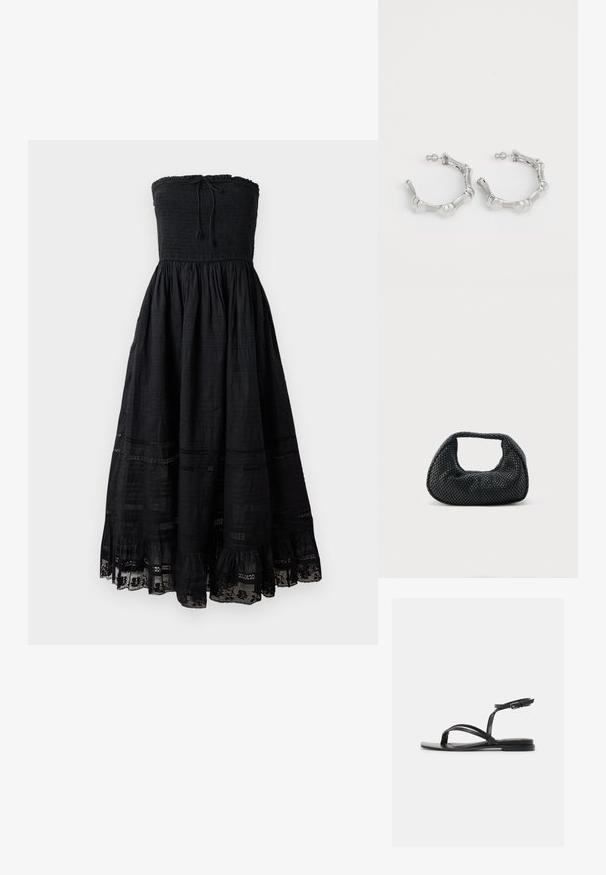 Musthave mustribaline kleit, millel on smockitud bodice, voolav kihtide seelikuosa ja pitsaktsentidega hem. Valmistatud kerge kangaga, millel on tekstureeritud pind.; Mustad lame sandaal õhukeste rihmadega, varbaringi ja reguleeritava pahkluu pandlaga valgel taustal.; Mustast punutud hobukott pehme struktuuri ja integreeritud sangaga, esitatud lihtsal heledal taustal.; Hõbedased rõngakõrvarõngad, millel on struktureeritud, krobeline disain. Valmistatud metallist, tagab kindel püstkinnitus ja läikiv viimistlus.