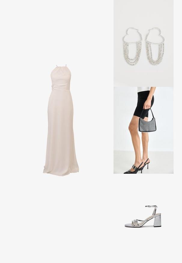 Langes, fließendes Kleid aus cremefarbenem Stoff mit Neckholder-Design und tailliertem Schnitt, sorgt für eine glatte Textur und elegante Silhouette.; Silberne metallische High-Heel-Sandale mit Blockabsatz, dünnem Knöchelriemen und mehreren breiten Riemen über dem Vorderfuß. Glatte Textur.; Schwarze Perlen-Handtasche mit geschwungener Silhouette, Tragegriff und glänzender Textur. Kombiniert mit schwarzen High Heels und enganliegenden schwarzen Shorts.; Silberne Creolen in Herzform, verziert mit herabhängenden Strängen aus klaren Strasssteinen für zusätzlichen Glanz und Textur.