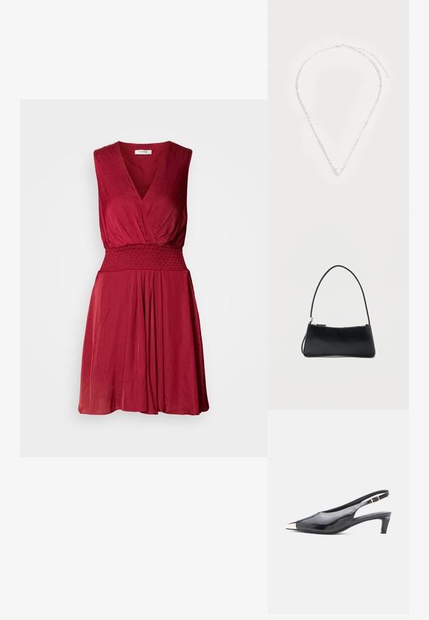 Vestido rojo sin mangas con escote en V profundo, cintura fruncida y falda fluida. Tela suave y ligera con una textura sutil.; Tacón slingback de charol negro con punta afilada, detalle de punta en oro metálico y tacón medio en bloque. Incluye correa ajustable en el tobillo.; Bolso rectangular negro con una correa fina y cierre de cremallera, sobre un fondo blanco liso.; Collar de cadena de plata que presenta una gema clara en forma de corazón en el centro, con eslabones ovalados y un cierre de langosta seguro.