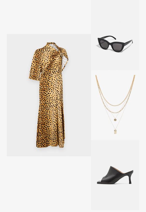 Rabanne Vestido largo - tan; Selected ASHLEY - Mules de tacón - black; Gafas de sol negras en forma de ojo de gato con un acabado mate, que presentan lentes ahumados grises, ángulos pronunciados y brazos laterales elegantes. Nombre de la marca visible en el interior del brazo.; Collar multi-capas dorado que presenta varios estilos de cadena, incluyendo eslabones gruesos y cadenas finas, con colgantes circulares y rectangulares.