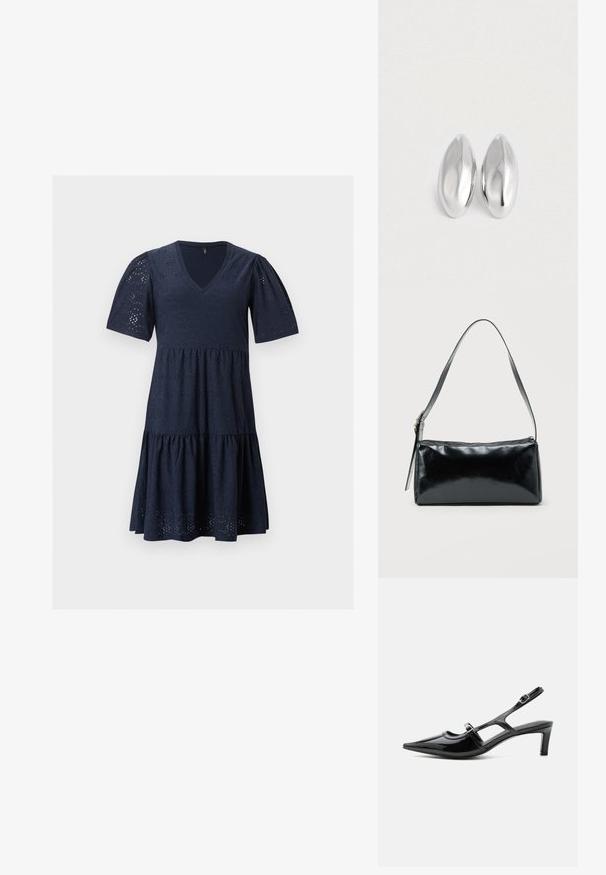 Robe bleu marine longueur genoux avec décolleté en V, manches courtes bouffantes et motif en dentelle ajourée sur toute la matière.; Chaussure slingback en cuir verni noir à bout pointu, petit talon et deux brides réglables avec boucles, vue de profil latéral.; Sac d'épaule rectangulaire noir avec une sangle réglable unique et une fermeture éclair supérieure sur un fond uni.; Paire d'objets ovales en argent luisant et lisse disposés côte à côte sur un fond blanc uni.