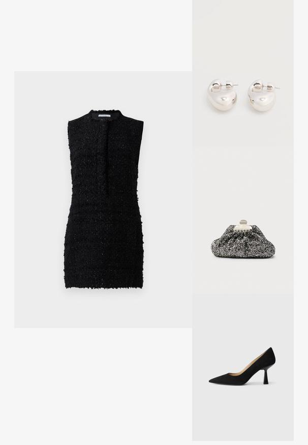 Vestido negro sin mangas hecho de una tela texturizada con un ajuste ligeramente holgado, que presenta un escote alto y un detalle mínimo.; Zapato de tacón alto de ante negro con punta afilada, que cuenta con un tacón de bloque negro brillante y un forro interior suave.; Bolso de mano negro y plateado con brillo y diseño fruncido. Cierre de broche metálico con forma lisa y redondeada y superficie texturizada.; Par de pendientes llamativos de aro grueso plateado brillante con cierre de poste sobre un fondo blanco liso.